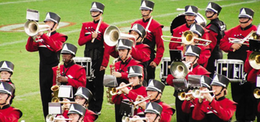 School district draws heat over religious expression