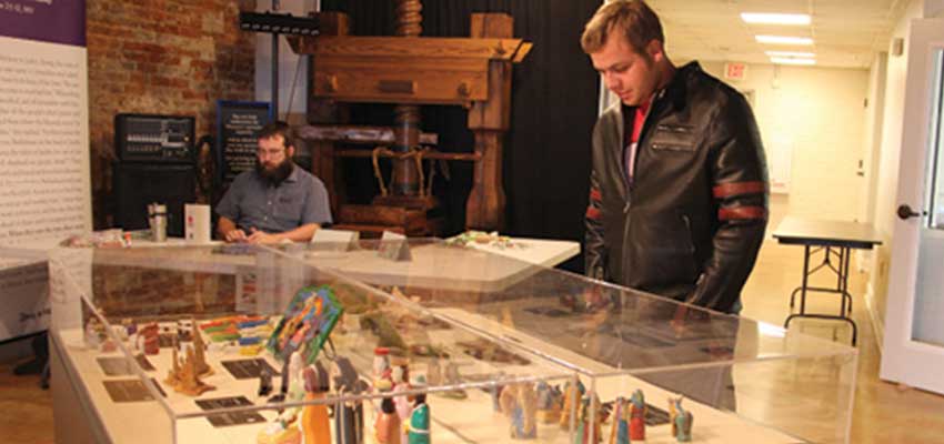 Memphis suburb boasts Bible museum
