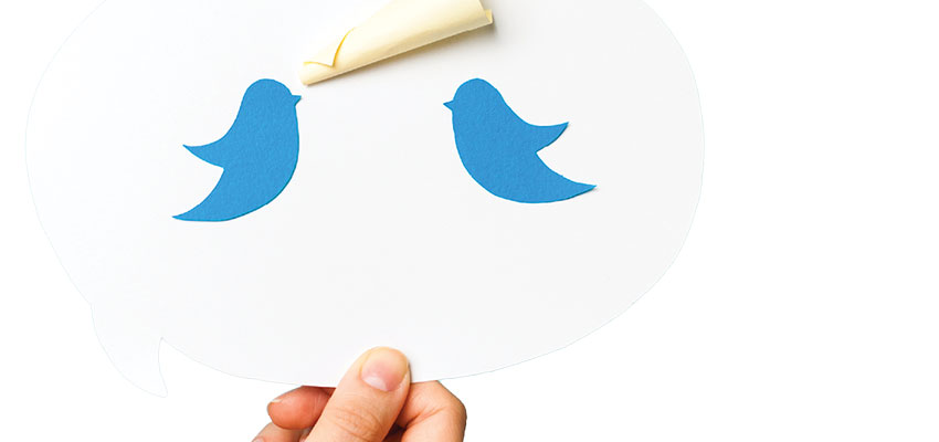 Twitter warns U.S. writers who violate Pakistan Sharia law