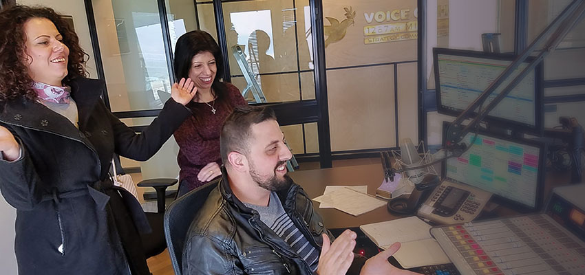 Christian radio casts net across Middle East